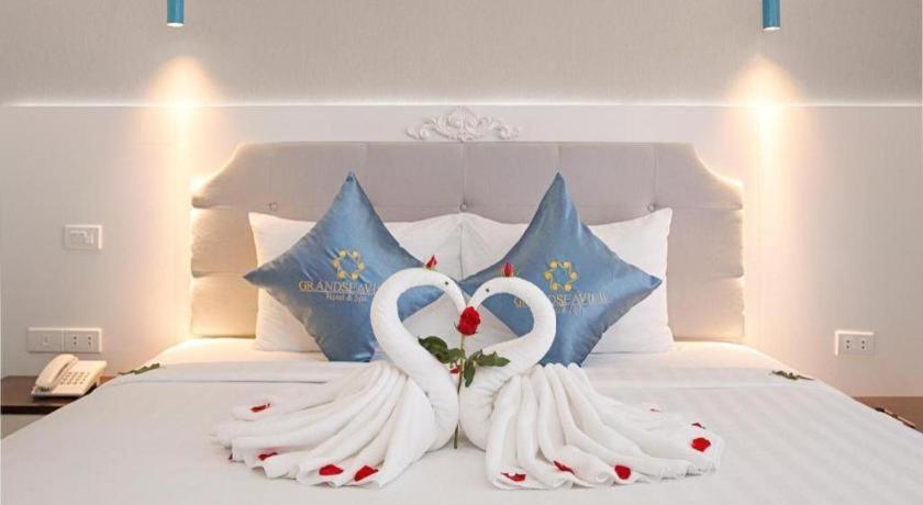 Grand Sea View Hotel 2*